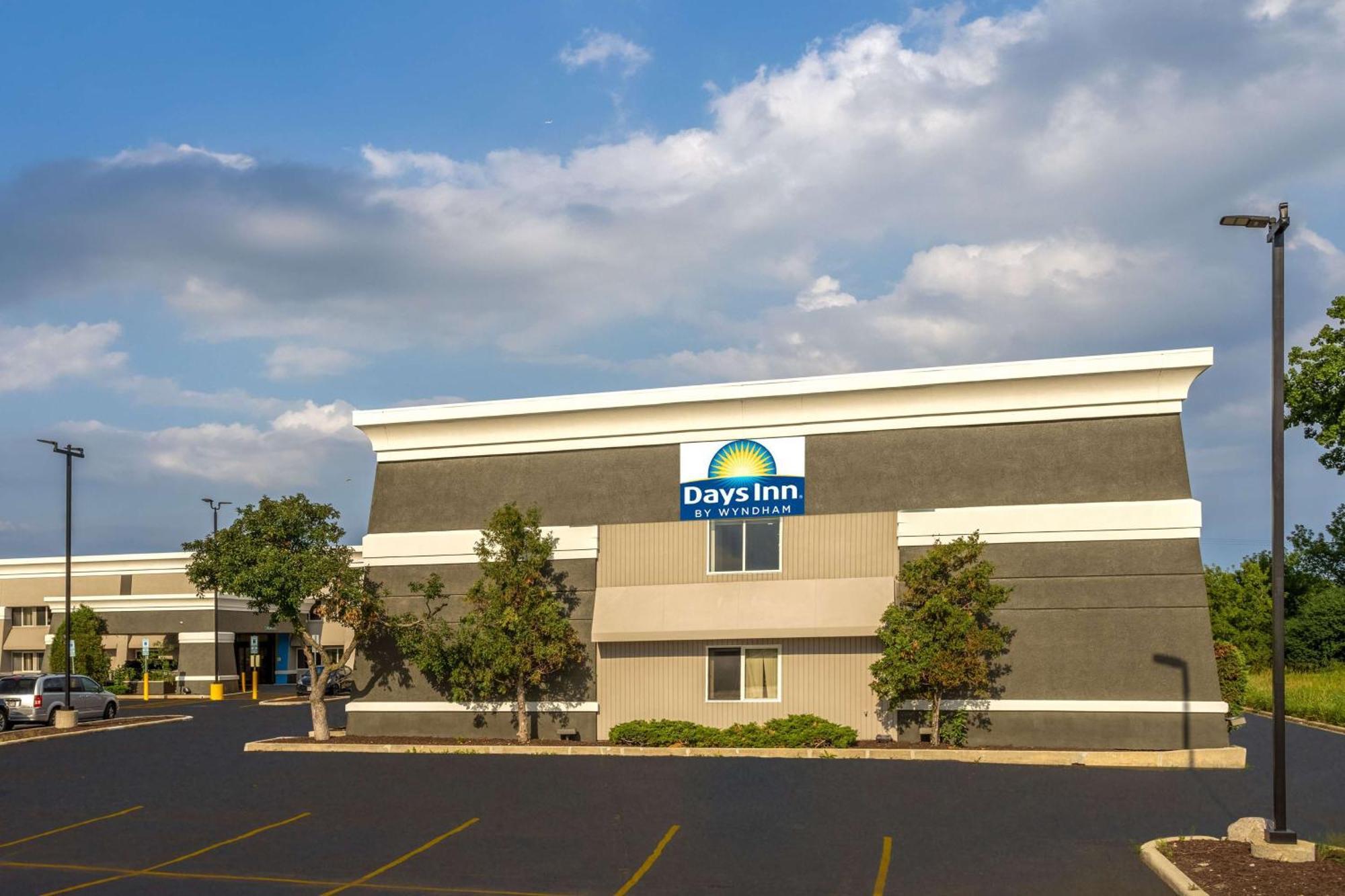 Days Inn By Wyndham Pleasant Prairie Kenosha Exterior foto